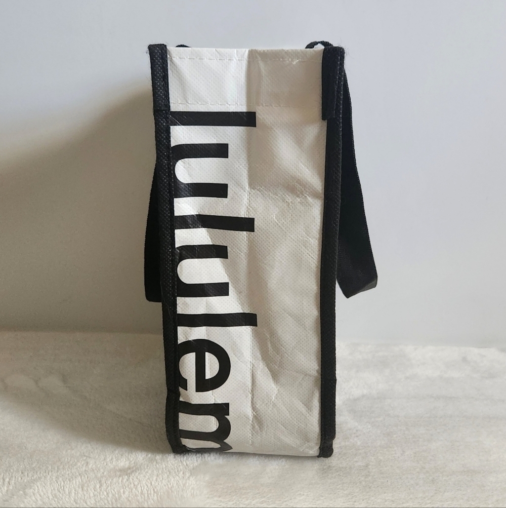 Lululemon Holiday Special Edition Black White Small Reusable Carryall Tote Bag - Picture 2 of 11